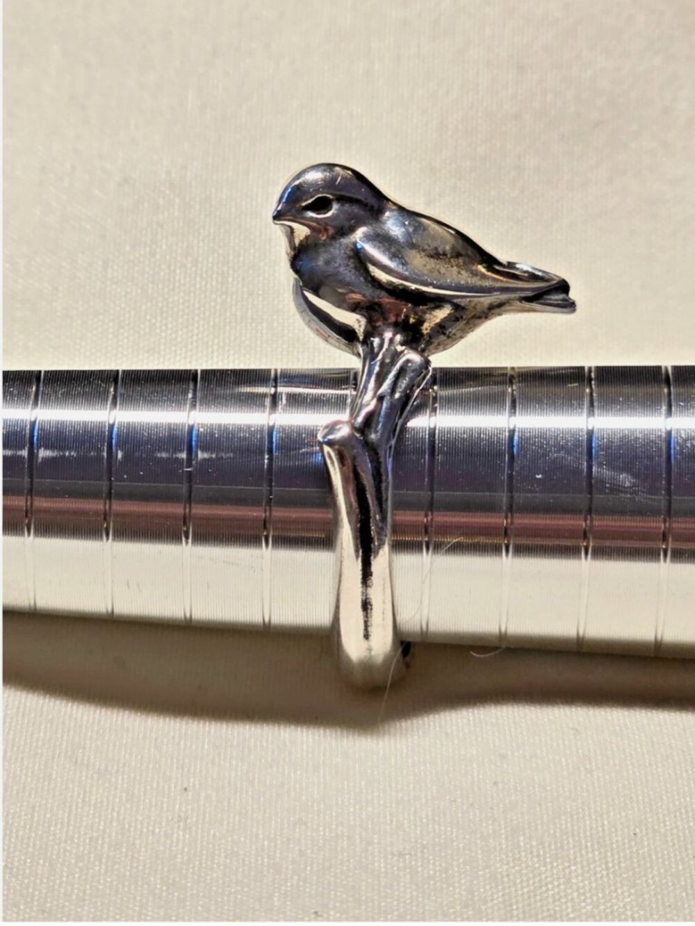 James Avery Retired 925 Sterling Silver Bird on a Branch Ring 8.75